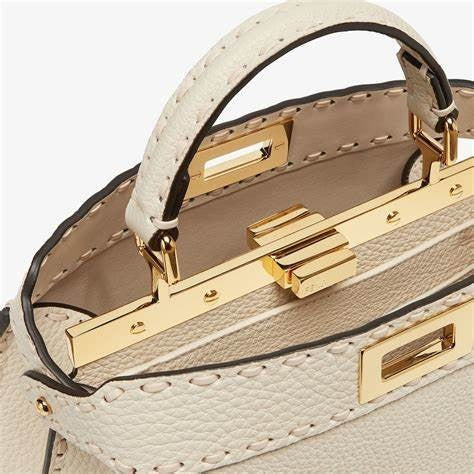 Discover our collection of luxurious tote bags, perfect for elevating your style and sophistication.