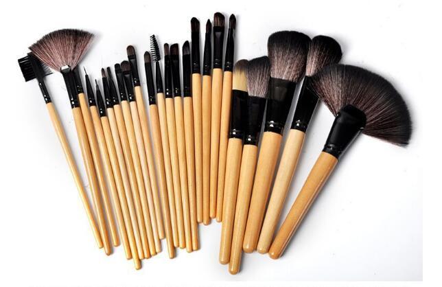 Gift Bag Of 24 Pcs Makeup Brush Sets Professional Cosmetics Brushes Eyebrow Powder Foundation Shadows Pinceaux Make Up Tools A&S Collection