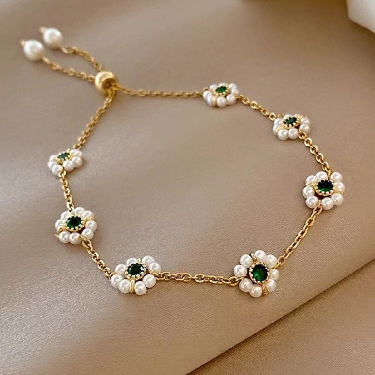 Pearl Flowers Bracelet All-match Fashion Adjustable Chain Bracelet A&S Collection