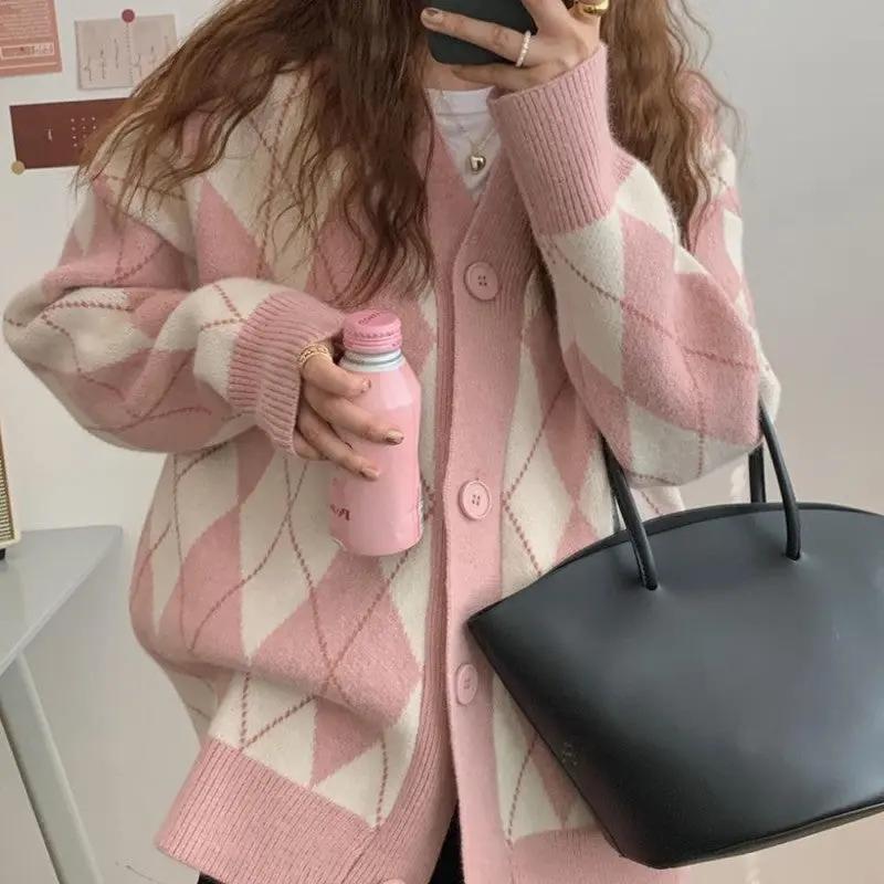 Autumn new diamond lattice sweet lazy wind cardigan sweater female Korean version of loose contrast color knitted top tide A&S Collection