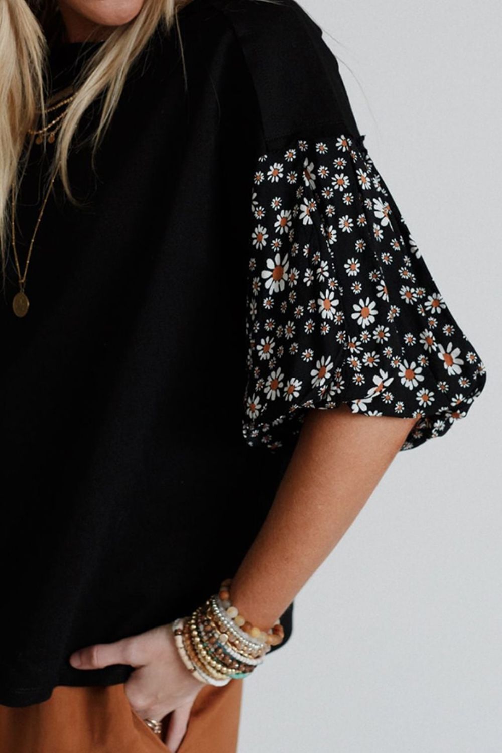 Contrast Floral Puff Sleeve Oversized Top.