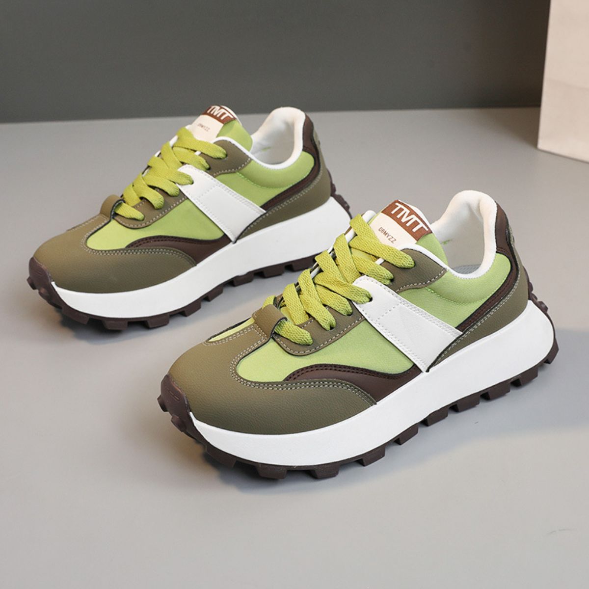 Stylish sneakers to elevate your style for every occasion, combining comfort and fashion effortlessly.