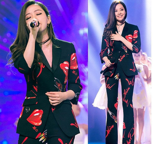 autumn and winter star fashion: Red lip letter print button suit with bell-bottom pants A&S Collection