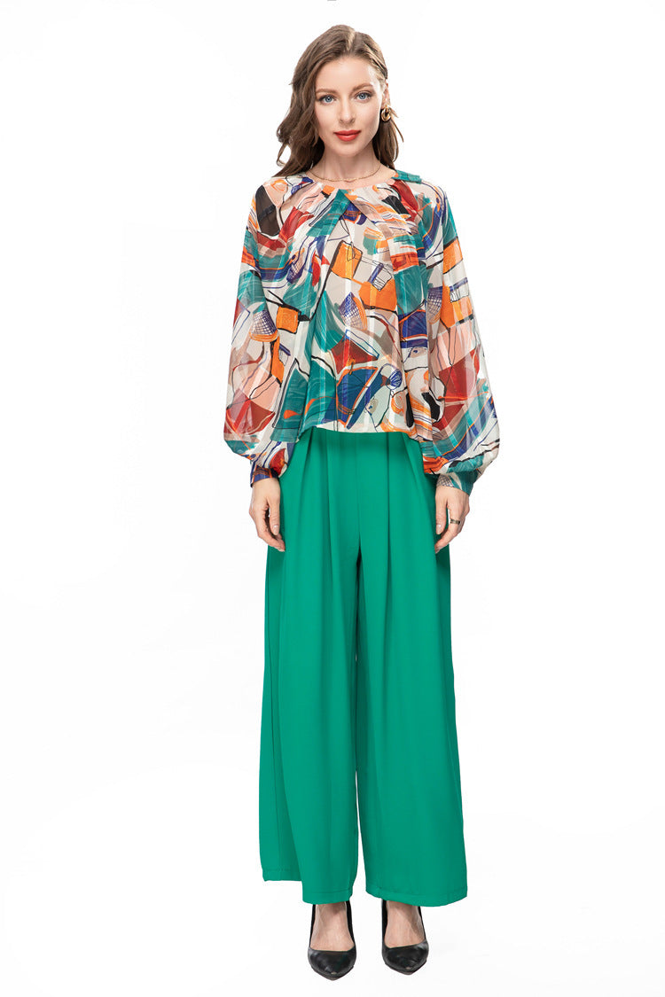 Chic French-inspired set: fashionable printed top and wide-leg trousers, perfect for a stylish, elegant look. A&S Collection