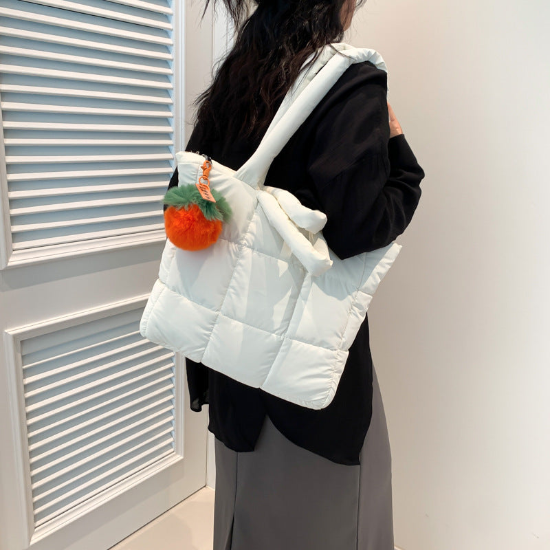 Chic plaid tote: spacious and stylish A&S Collection
