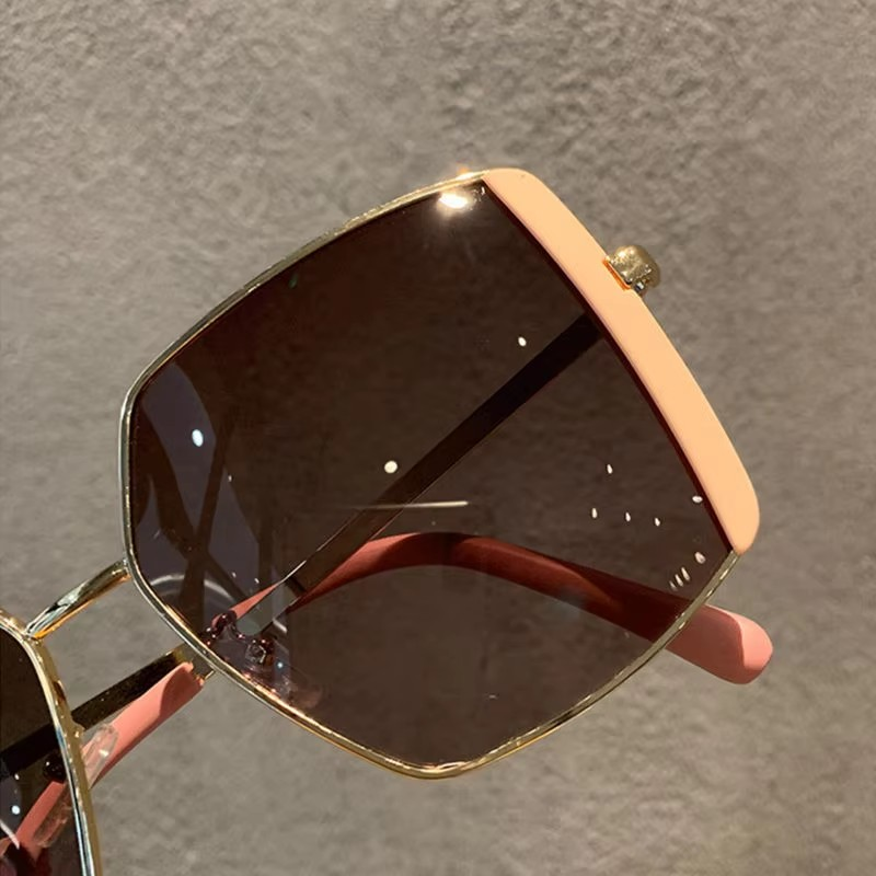 New Round Customize Logo Name Sunglasses Manufacturer Luxury Designer Sunglasses  Women Big Sunglasses A&S Collection