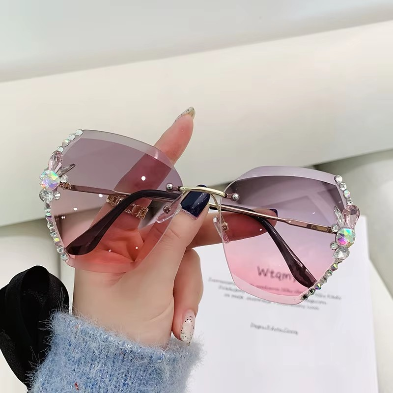Lunette De Soleil Luxury Rhinestone Sun Glasses Female Shades Cutting Lens Rimless Sunglasses A&S Collection