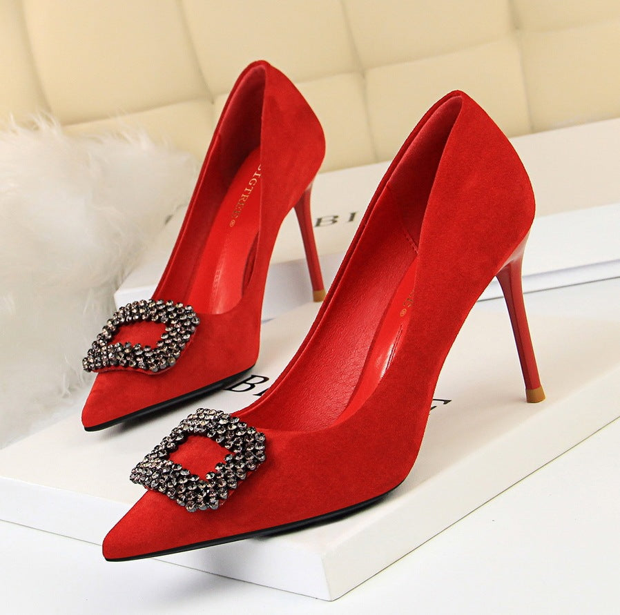 Shine Bright: Elegant Pointed Rhinestone High Heels for Every Occasion CJ