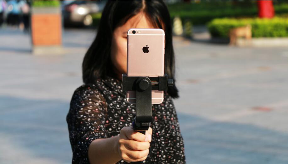 Ulanzi Handheld Smartphone Video Rig Stabilizer | Compatible with Apple & Samsung for Live Streaming, YouTube Filmmaking & Vlogging CJ