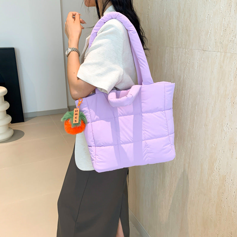 Chic plaid tote: spacious and stylish A&S Collection