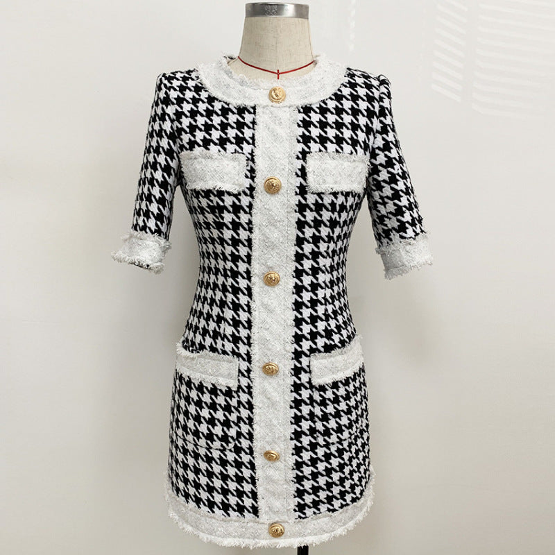 Autumn/winter new European and American trade star temperament round collar lion buckle beard edge tweed plaid dress A&S Collection