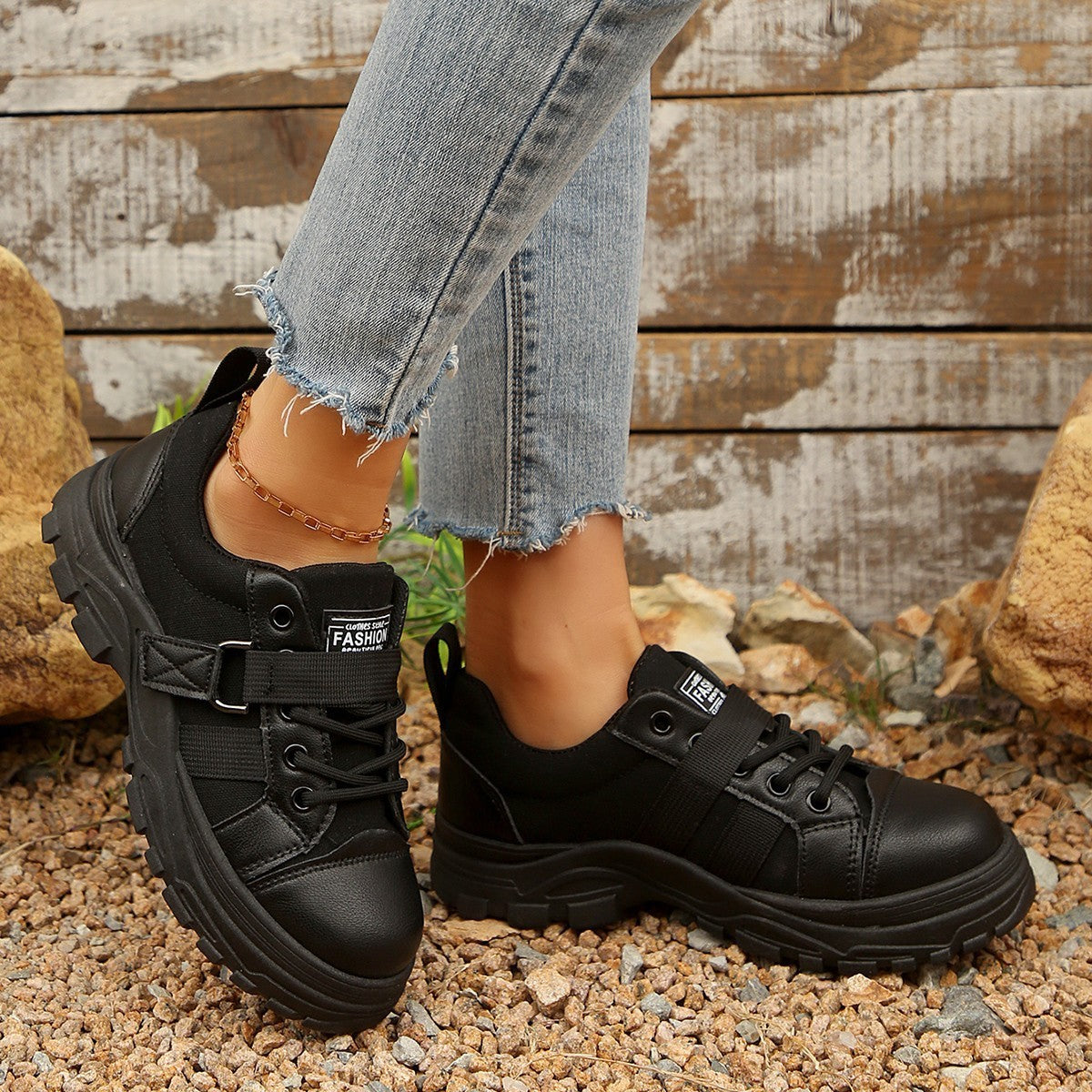 Lace-up Canvas Shoes With Hook Design Fashion Breathable Thick-soled Round-toe Casual Shoes For Women Sneakers A&S Collection