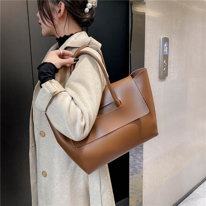 Large Capacity Bag Women's Tote Shoulder Bag A&S Collection