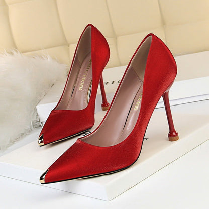 Shine with Elegance: Metallic Satin Stiletto Heels for Every Occasion CJ