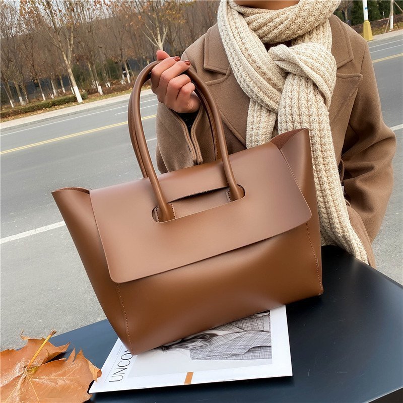 Large Capacity Bag Women's Tote Shoulder Bag A&S Collection