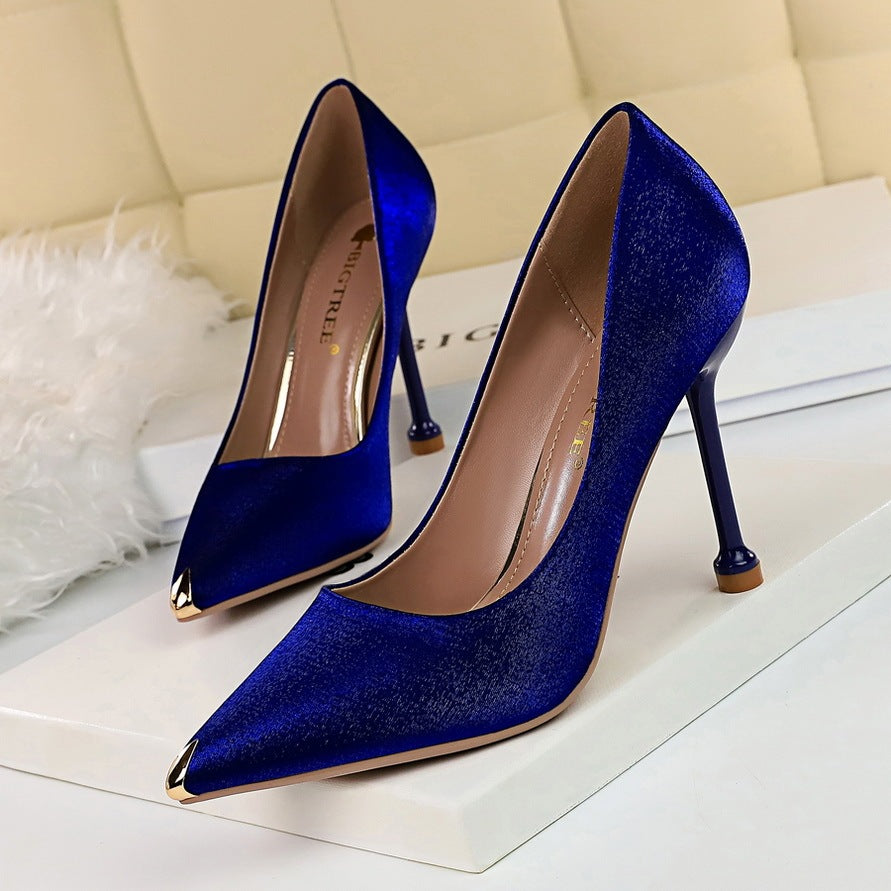 Shine with Elegance: Metallic Satin Stiletto Heels for Every Occasion CJ