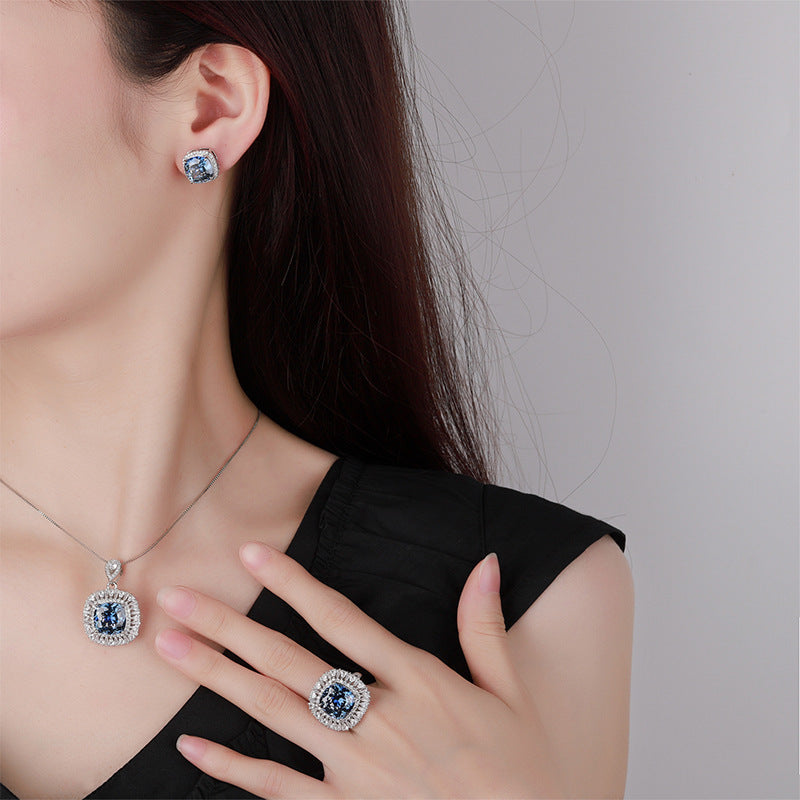 New Zhuang Sheng Sheng jewelry copper gold-plated simulation bird's nest cut white plated orchid vintage female 12*12 A&S Collection