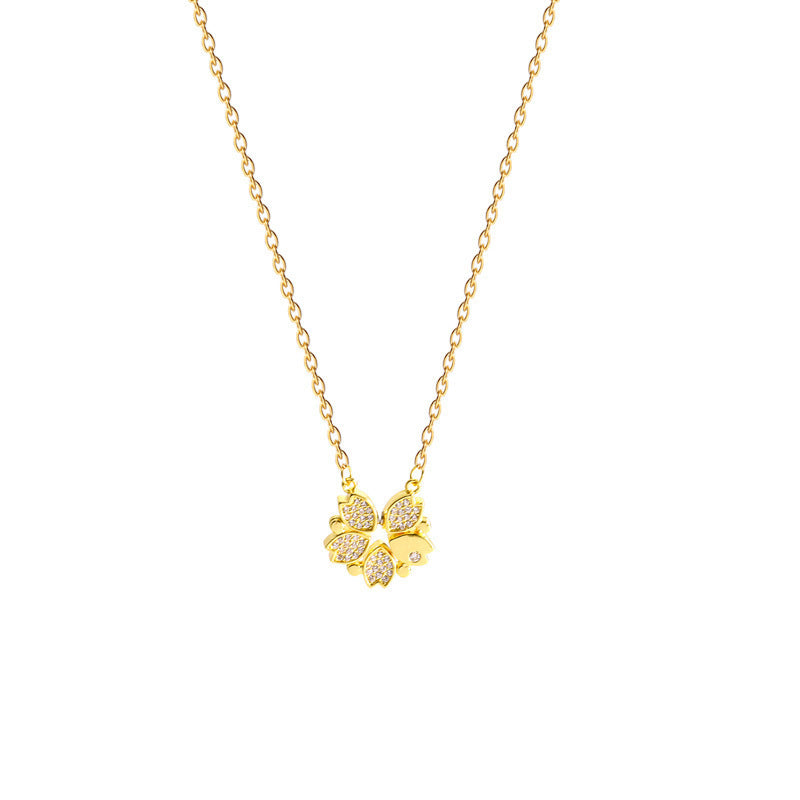 Elegant Four-Leaf Clover Pendant Necklace: Stainless Steel Design with Crystal Heart – A Perfect Luxury Gift for Women Seeking Timeless Style CJ