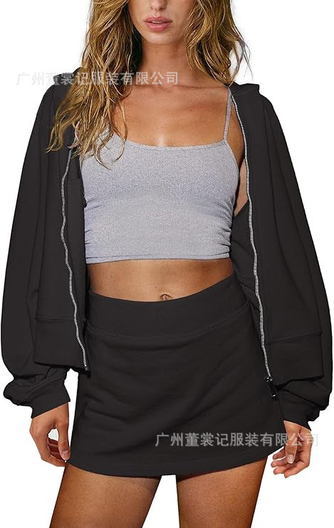 A two-piece set of a solid color long-sleeved hooded sweatshirt with a ribbed hem and a zipper Hypersku