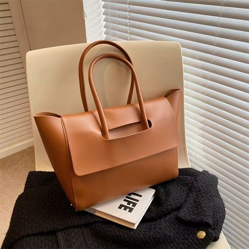 Large Capacity Bag Women's Tote Shoulder Bag A&S Collection
