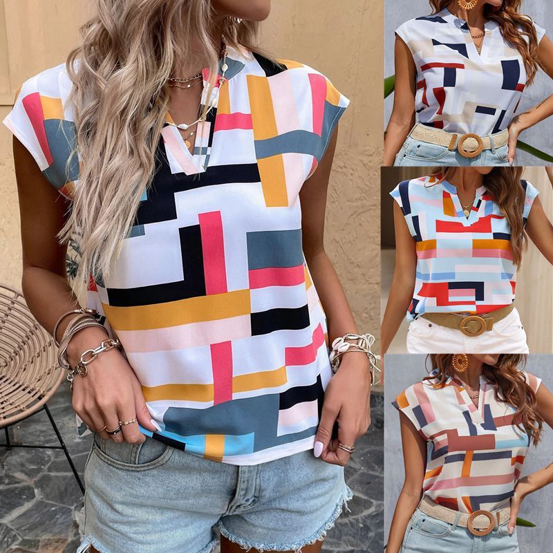 **Chic digital print top—feminine charm meets modern elegance.** CJ