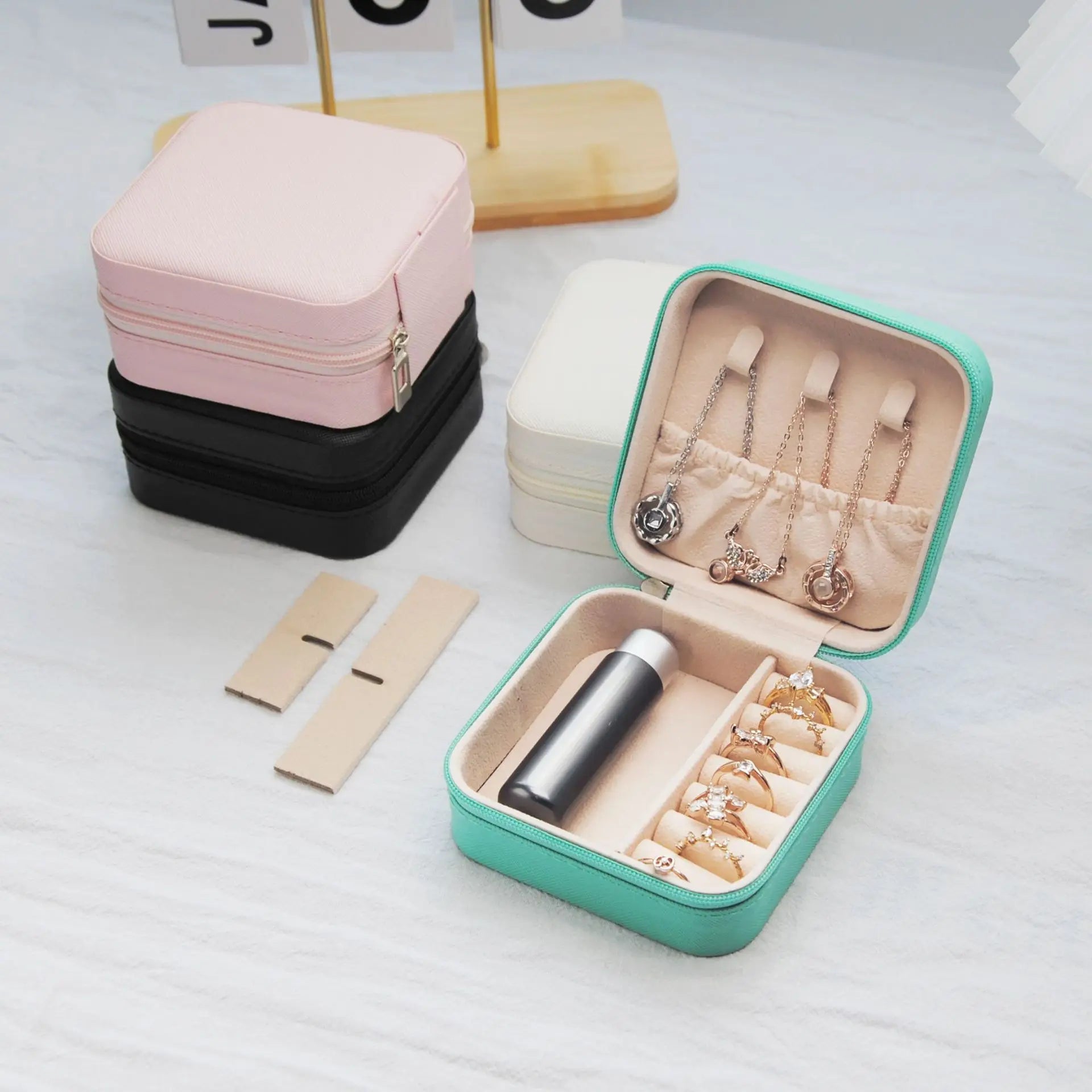 1PC Jewelry Organizer Display Travel Jewelry Zipper Case Boxes Earrings Necklace Ring Portable Jewelry Box Leather Storage A&S Collection