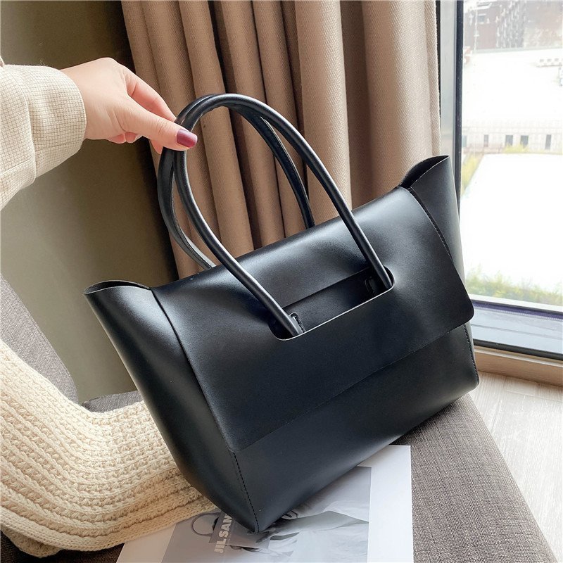 Large Capacity Bag Women's Tote Shoulder Bag A&S Collection