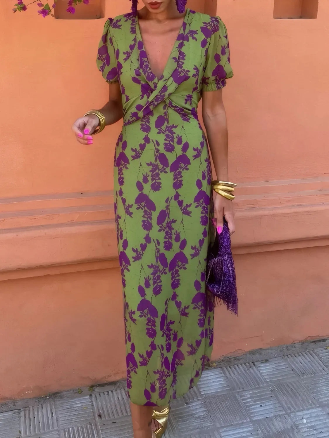 Printed Plunge Short Sleeve Midi Dress.