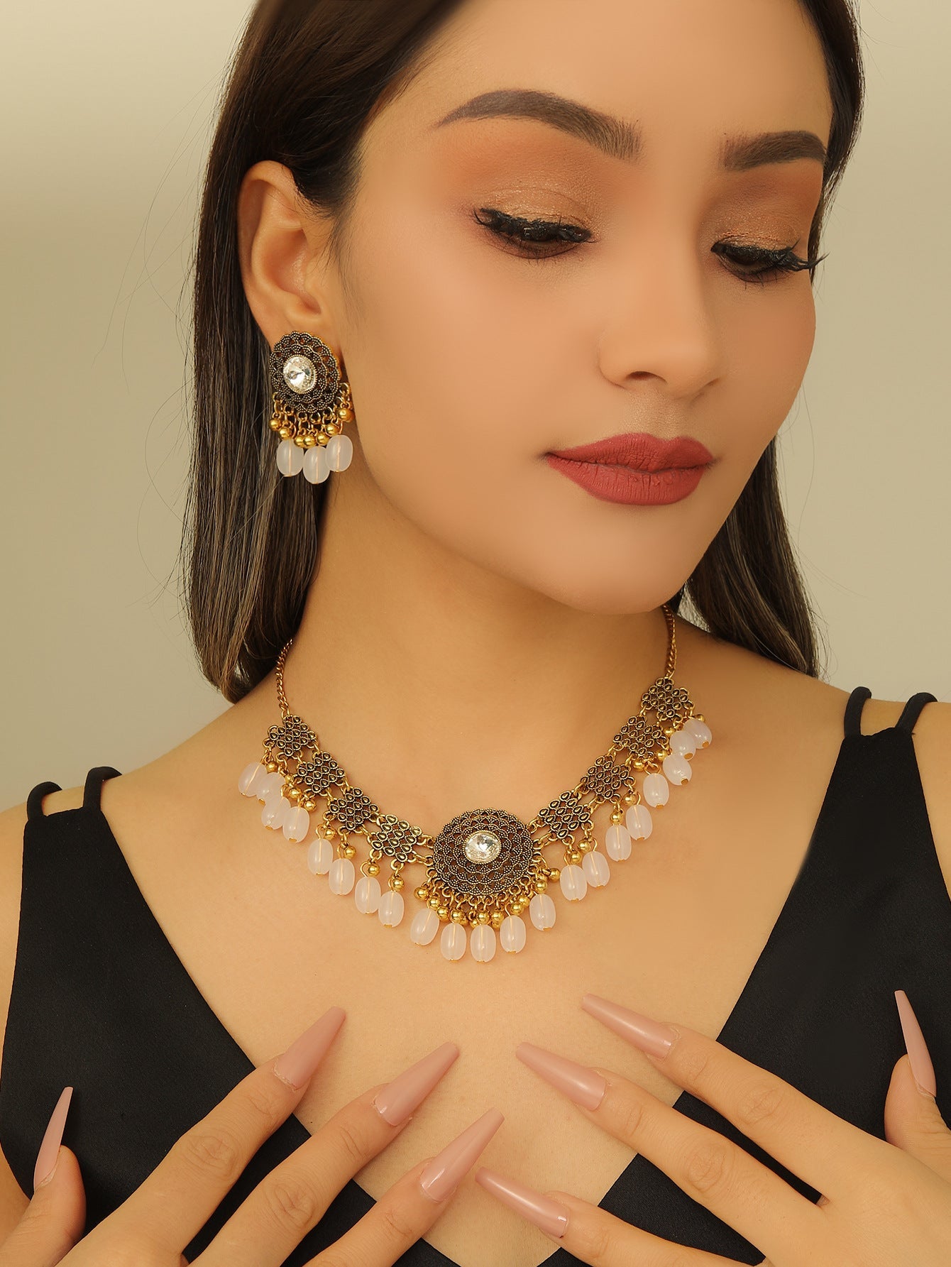 Retro Indian Style Necklace And Earrings Suite A&S Collection