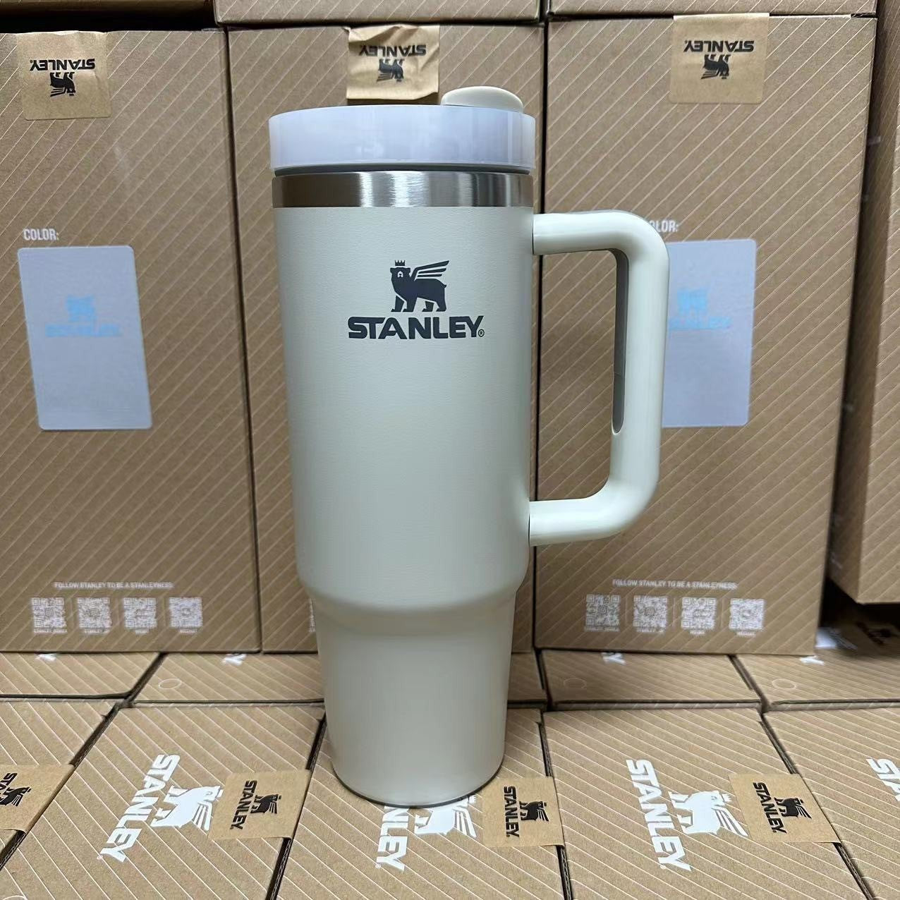 Stanley Quencher H2.0  FlowState Stainless Steel Vacuum Insulated Tumbler 40oz A&S Collection