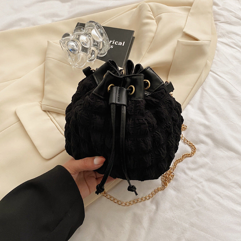 Elegant pleated bubble bag: chic, soft crossbody A&S Collection