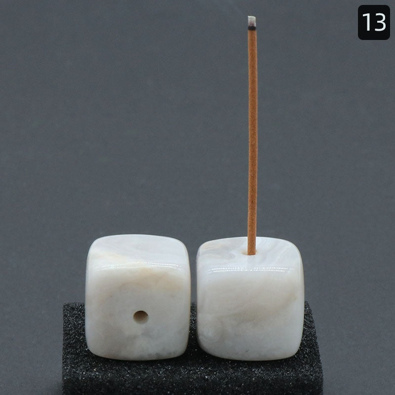 Exquisite crystal agate incense holders—add elegance to any space. CJ