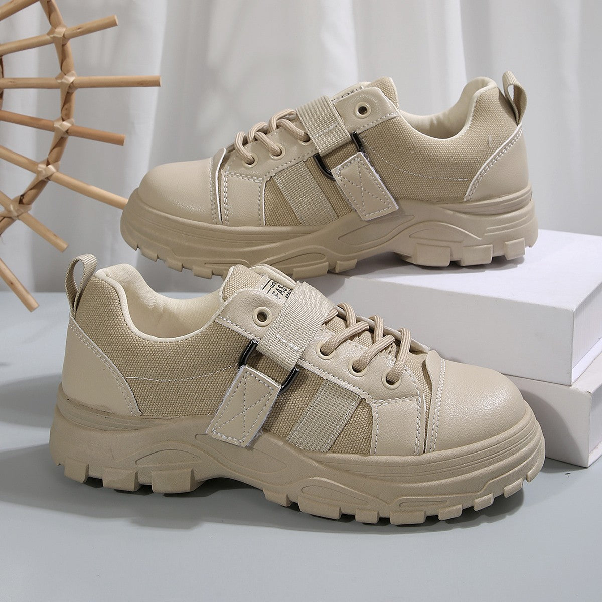 Lace-up Canvas Shoes With Hook Design Fashion Breathable Thick-soled Round-toe Casual Shoes For Women Sneakers A&S Collection