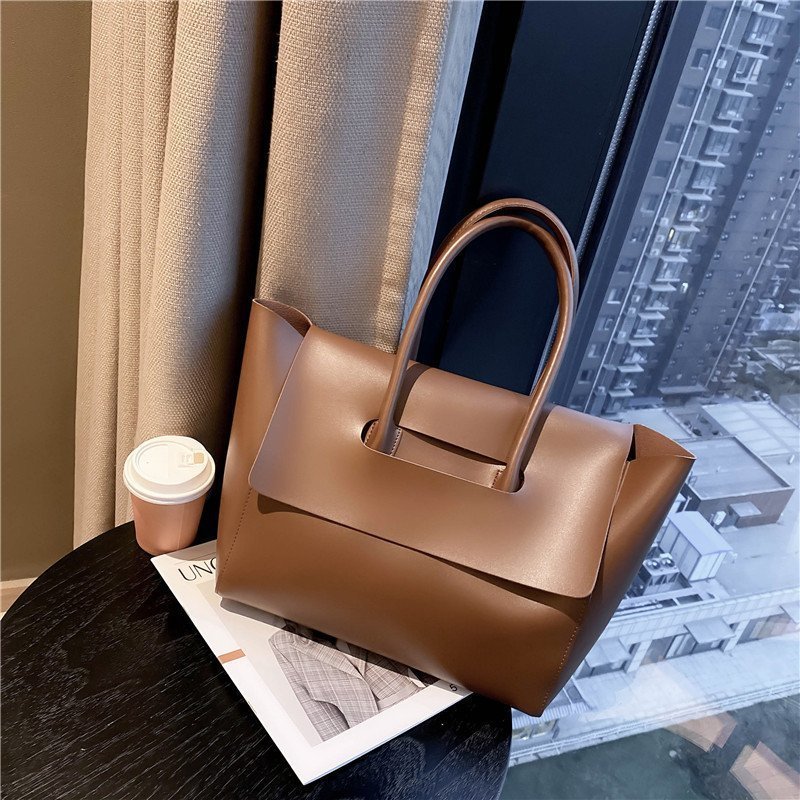Large Capacity Bag Women's Tote Shoulder Bag A&S Collection