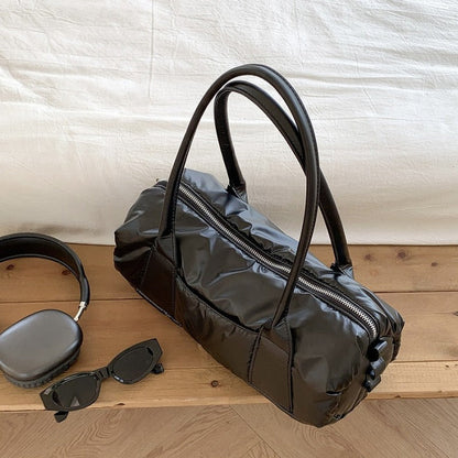 Elegant soft cloud underarm bag: chic and versatile. A&S Collection