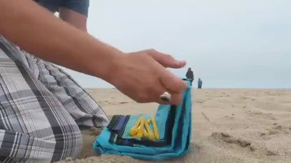 Portable Waterproof Picnic Mat Beach Mat Pocket Blanket