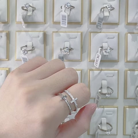 Double Cross Miniature Ring: Elegant Copper Design with Inlaid Zircon – Perfect for Adding a Touch of Sparkle and Sophistication to Any Look